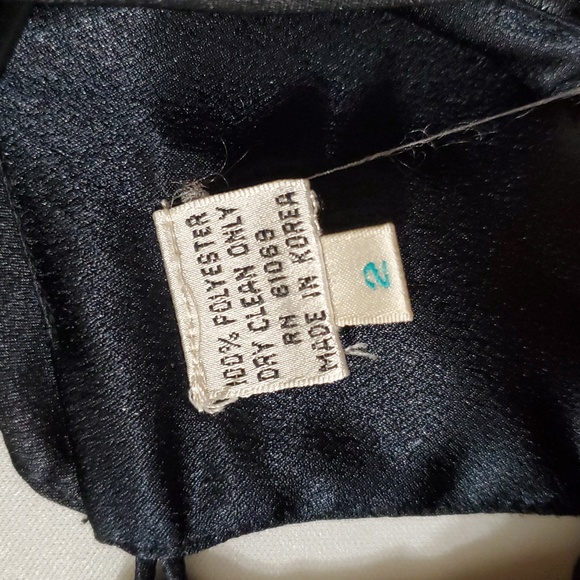 Vintage Nilani Black Long Sleeve Satin Blouse with Beaded Bows Sz 2 - Picture 5 of 12